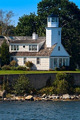Poplar Point Light Has the Oldest Wooden Tower